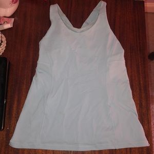 Lululemon tank top never worn size 6